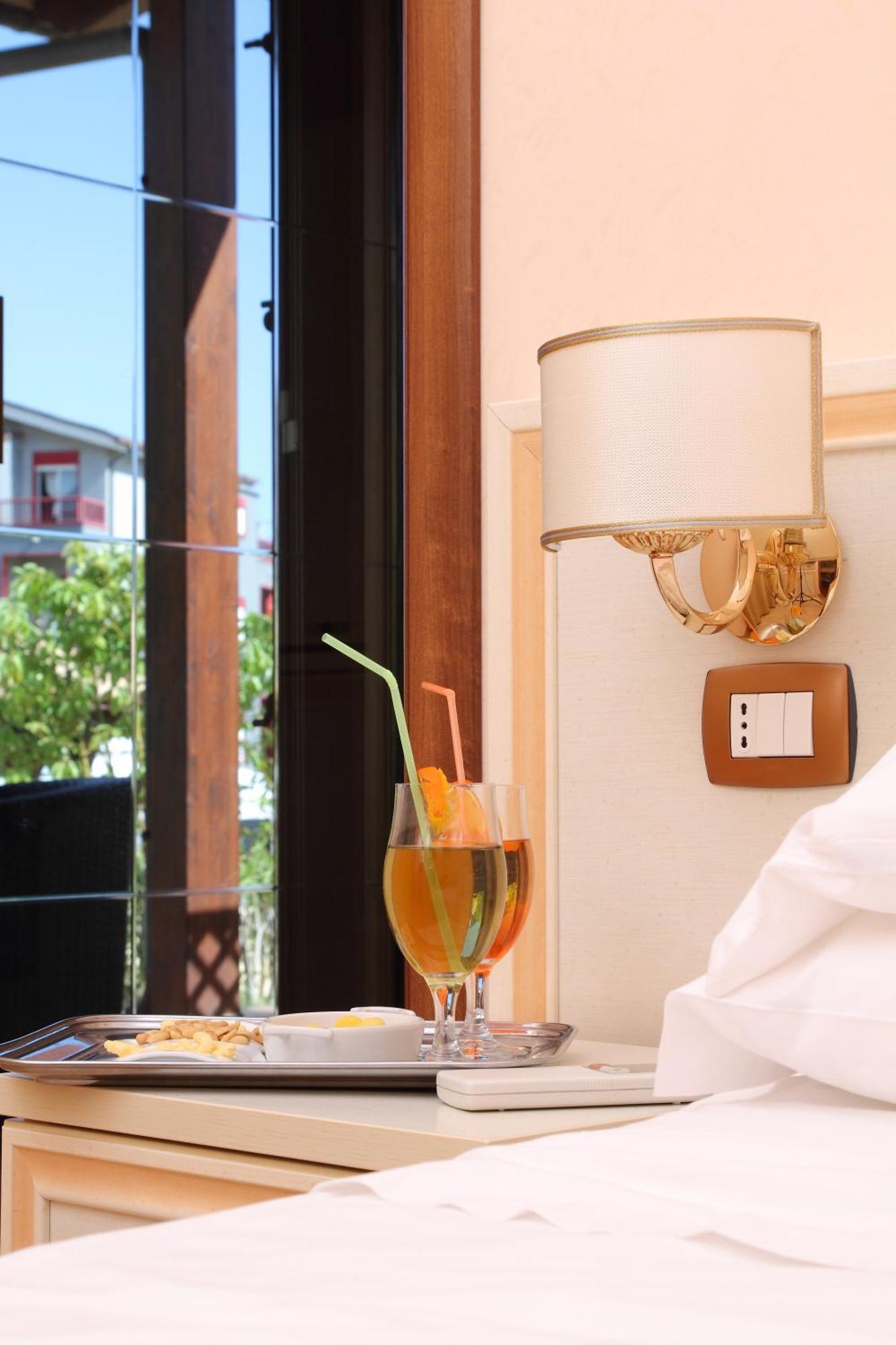 Hotel Costazzurra Museum & Spa 산리온 외부 사진